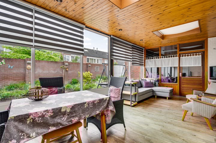 Foto 12 van Loverstraat 37