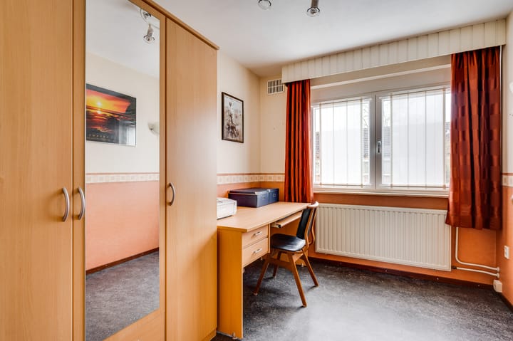 Foto 16 van Loverstraat 37