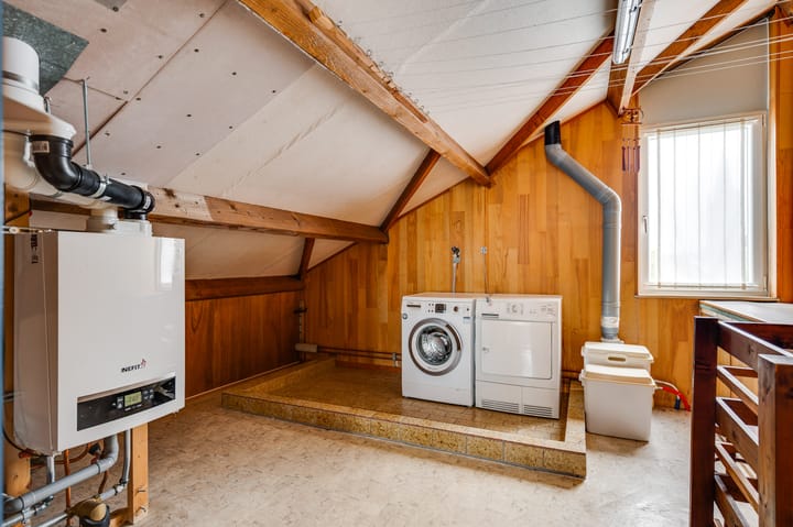 Foto 21 van Loverstraat 37