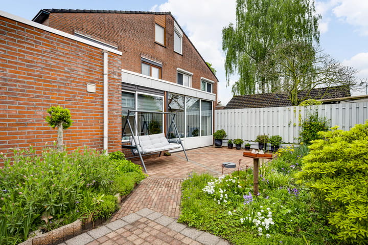 Foto 23 van Loverstraat 37