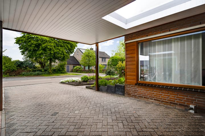 Foto 28 van Loverstraat 37