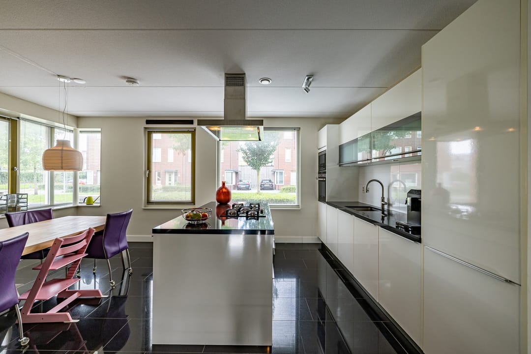 Foto 11 van Einthovenlaan 18