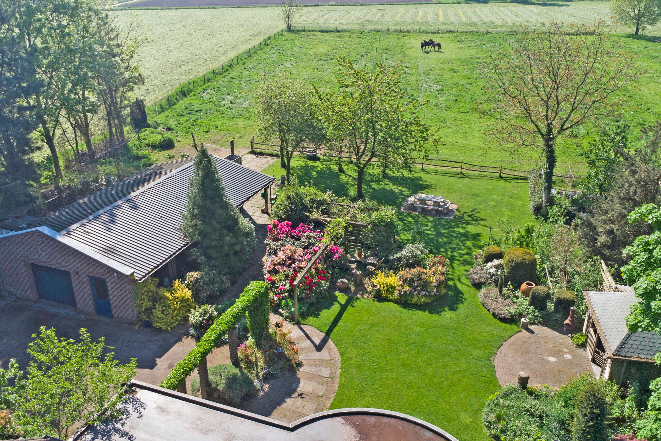 Foto 48 van Gemertseweg 11