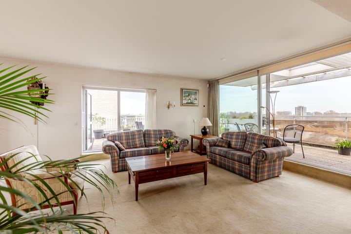 Foto 5 van Bartoklaan 90