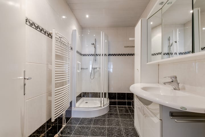 Foto 18 van Bartoklaan 90