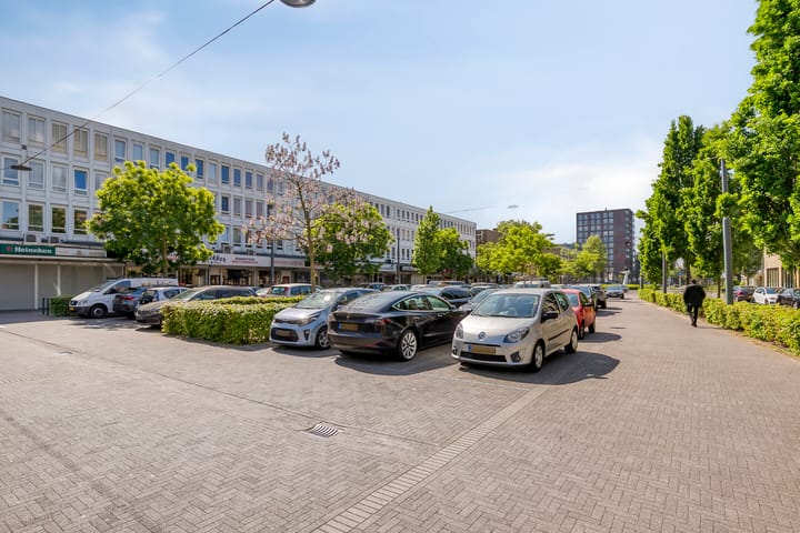 Photo 27 of Onderwijsboulevard 168