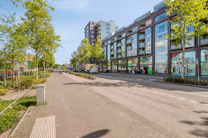 Photo 34 of Onderwijsboulevard 168