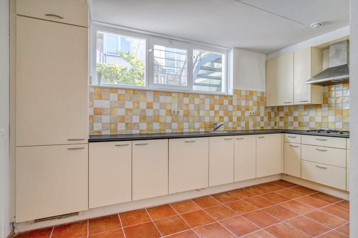 Foto 6 van Witte de Withstraat 196