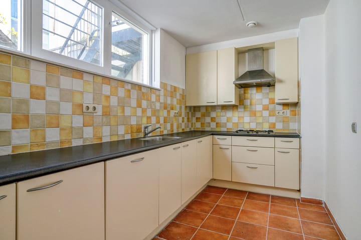 Foto 7 van Witte de Withstraat 196