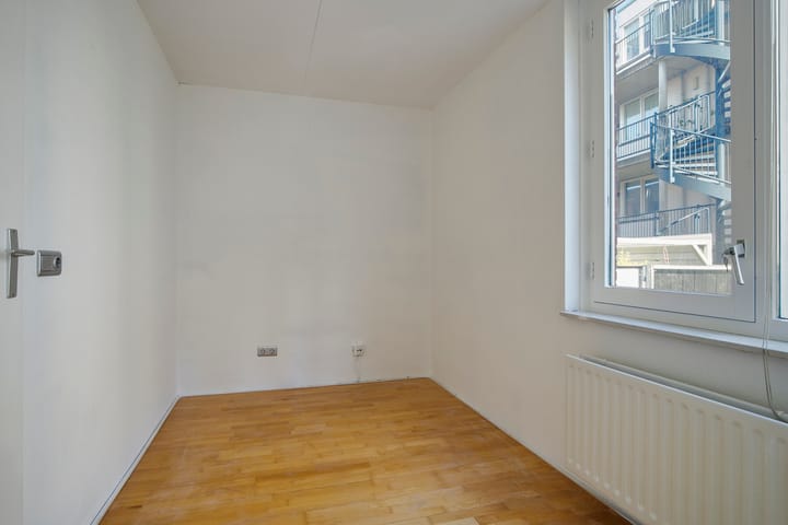 Foto 11 van Witte de Withstraat 196