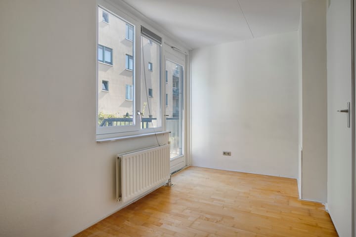 Foto 12 van Witte de Withstraat 196