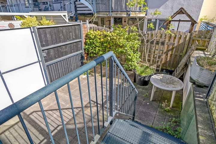 Foto 13 van Witte de Withstraat 196