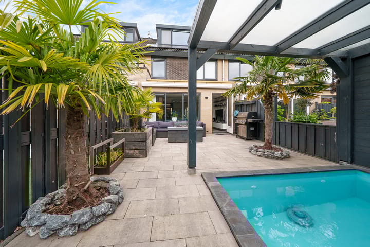 Foto 29 van Leeuwenburg 8