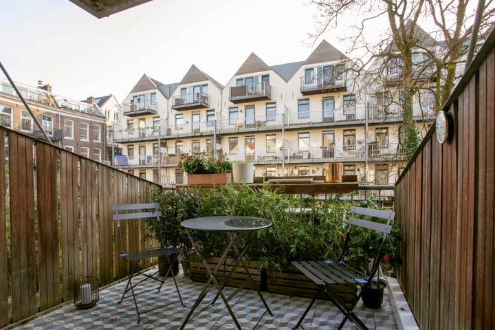 Foto 26 van Eerste Jacob van Campenstraat 22-1