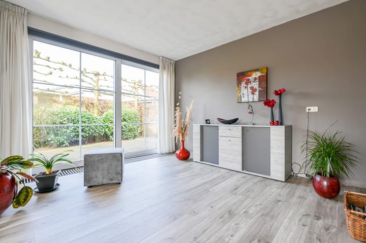 Foto 11 van Hamburgerweg 174