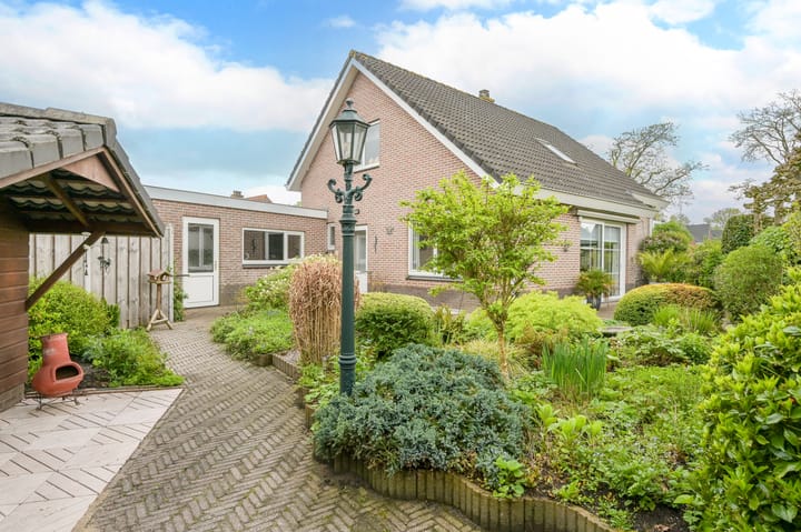 Foto 44 van Hamburgerweg 174