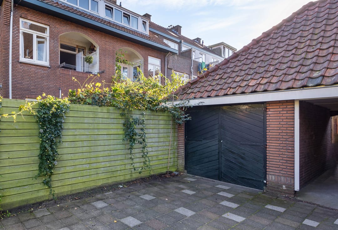 Photo 2 of Tuinluststraat 2-A