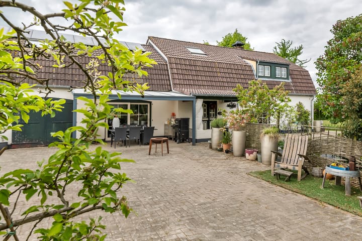 Foto 12 van Achterstraat 34