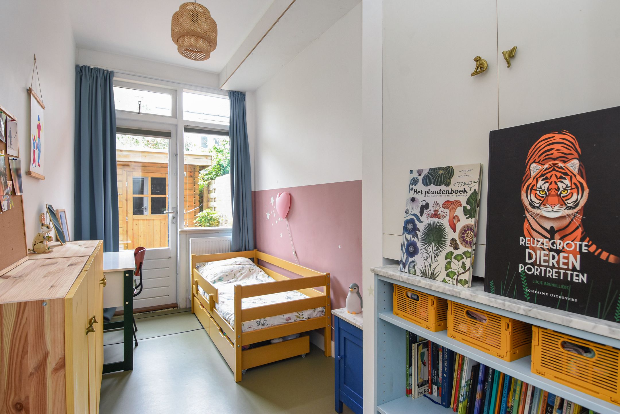 Photo 33 of Akeleistraat 22