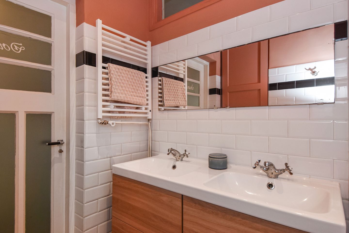 Photo 35 of Akeleistraat 22