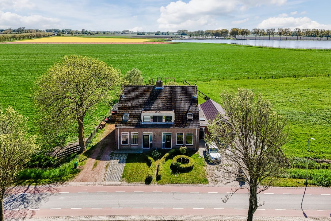 Foto 1 van Middenweg 16