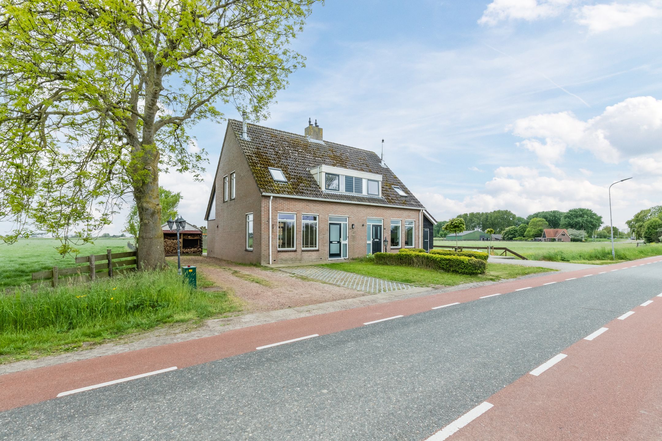 Foto 9 van Middenweg 16