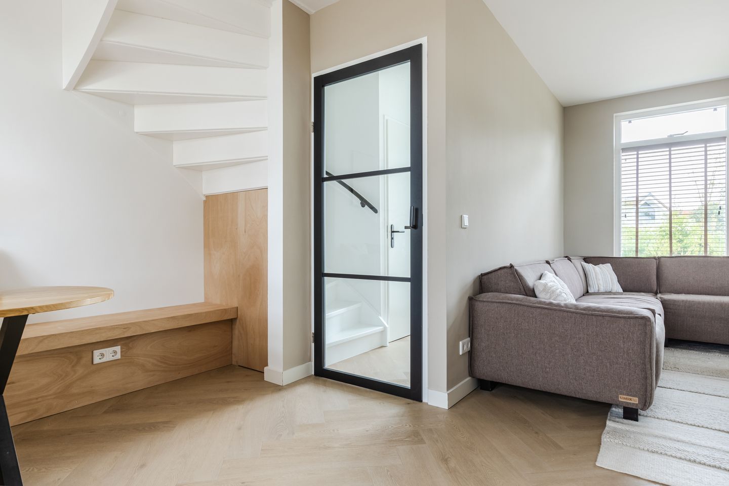 Foto 10 van Middenweg 16