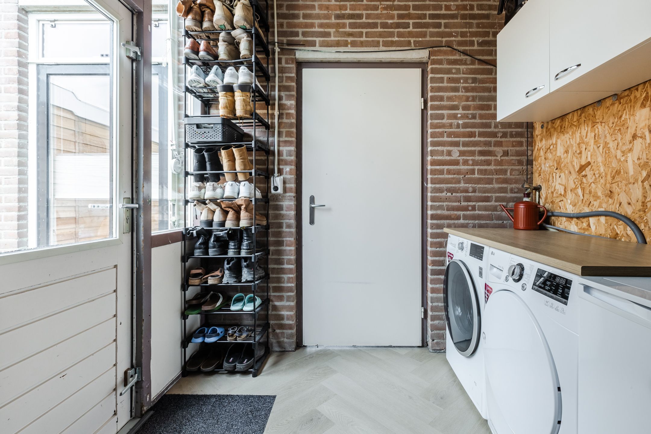 Foto 21 van Middenweg 16