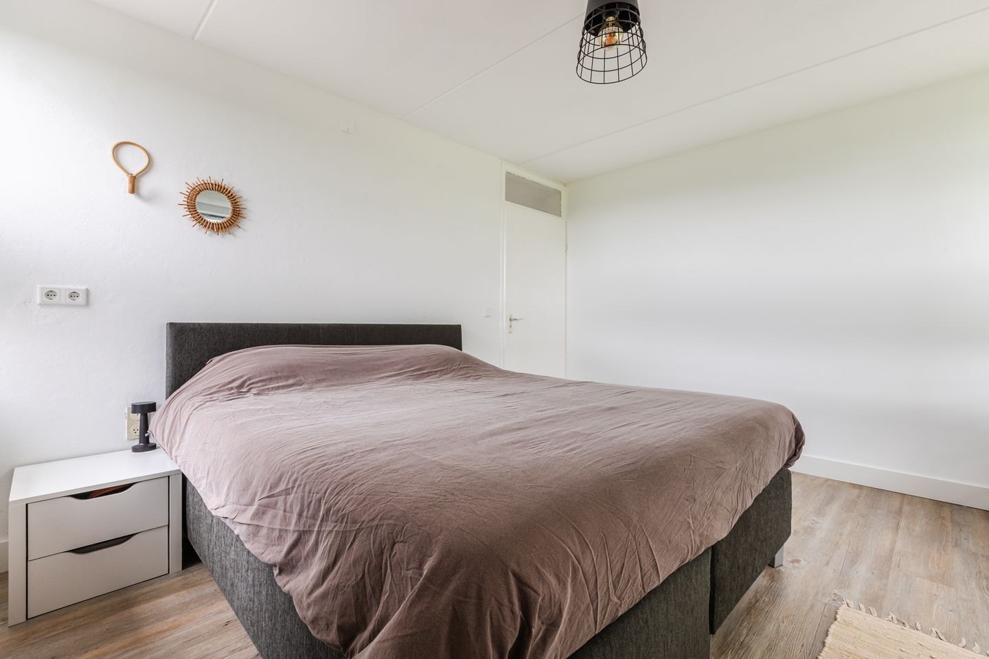 Foto 29 van Middenweg 16