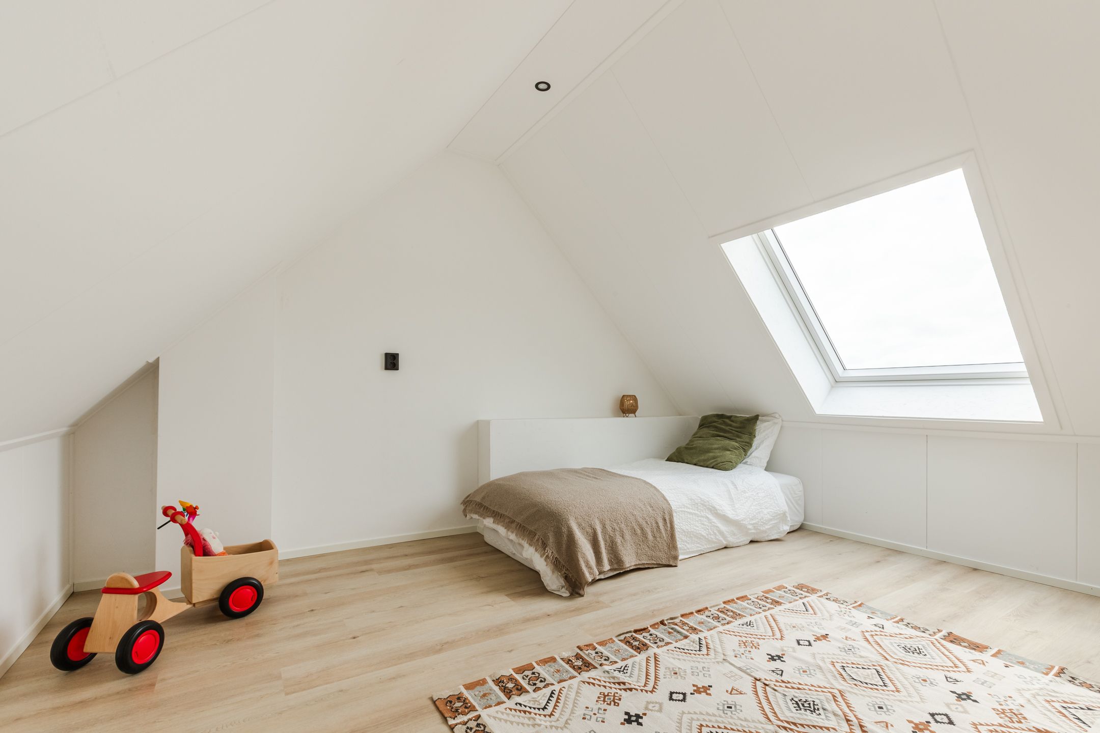 Foto 42 van Middenweg 16