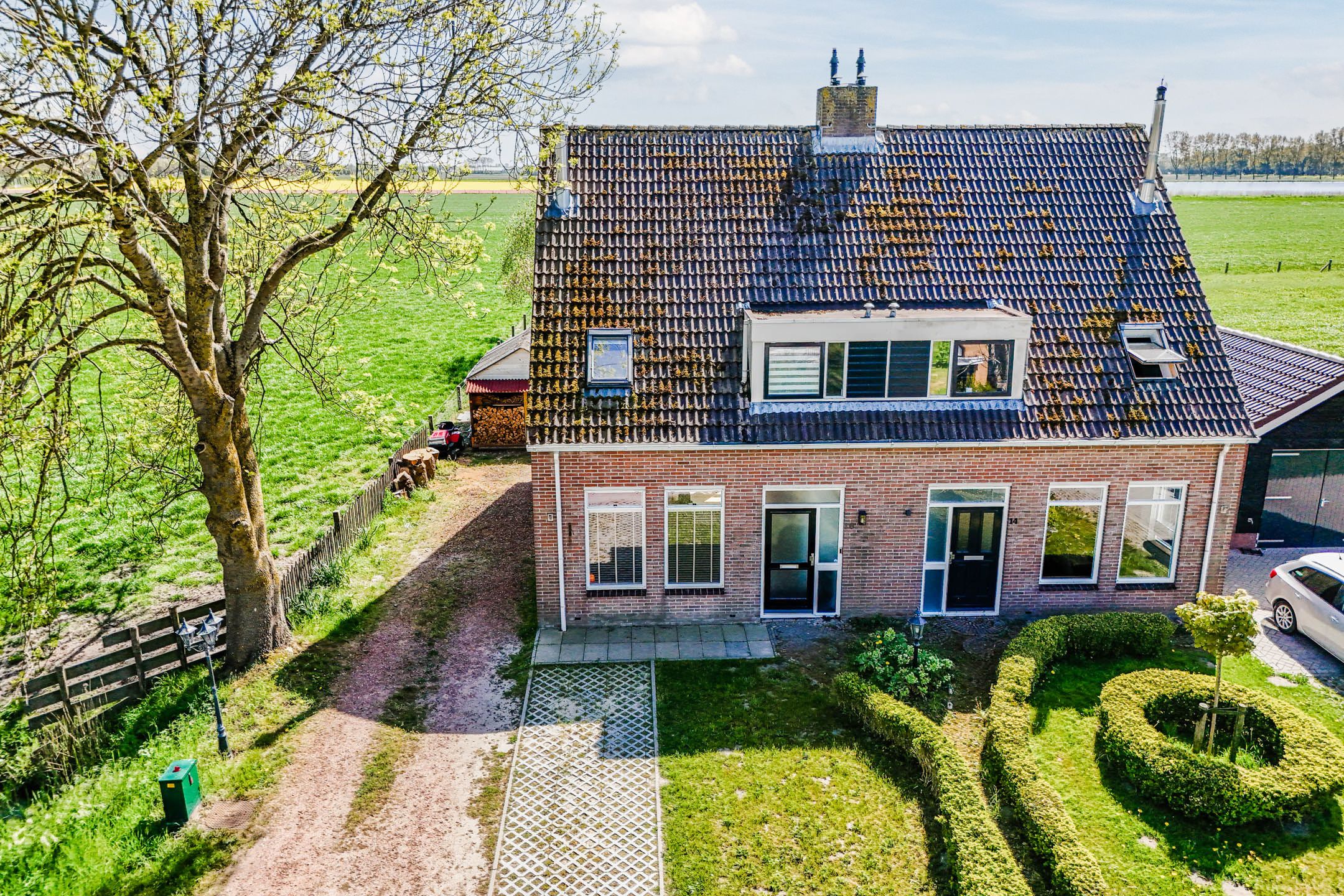 Foto 63 van Middenweg 16