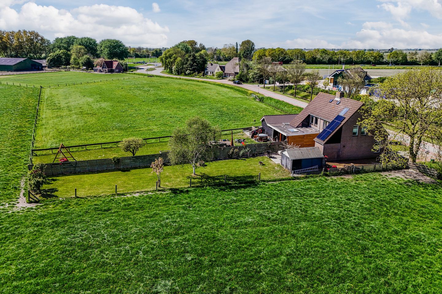 Foto 64 van Middenweg 16