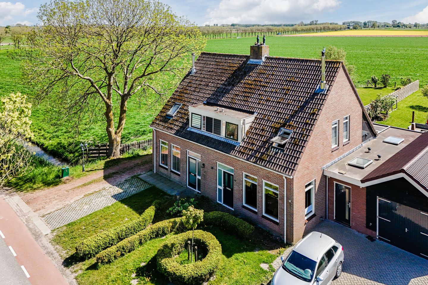 Foto 65 van Middenweg 16