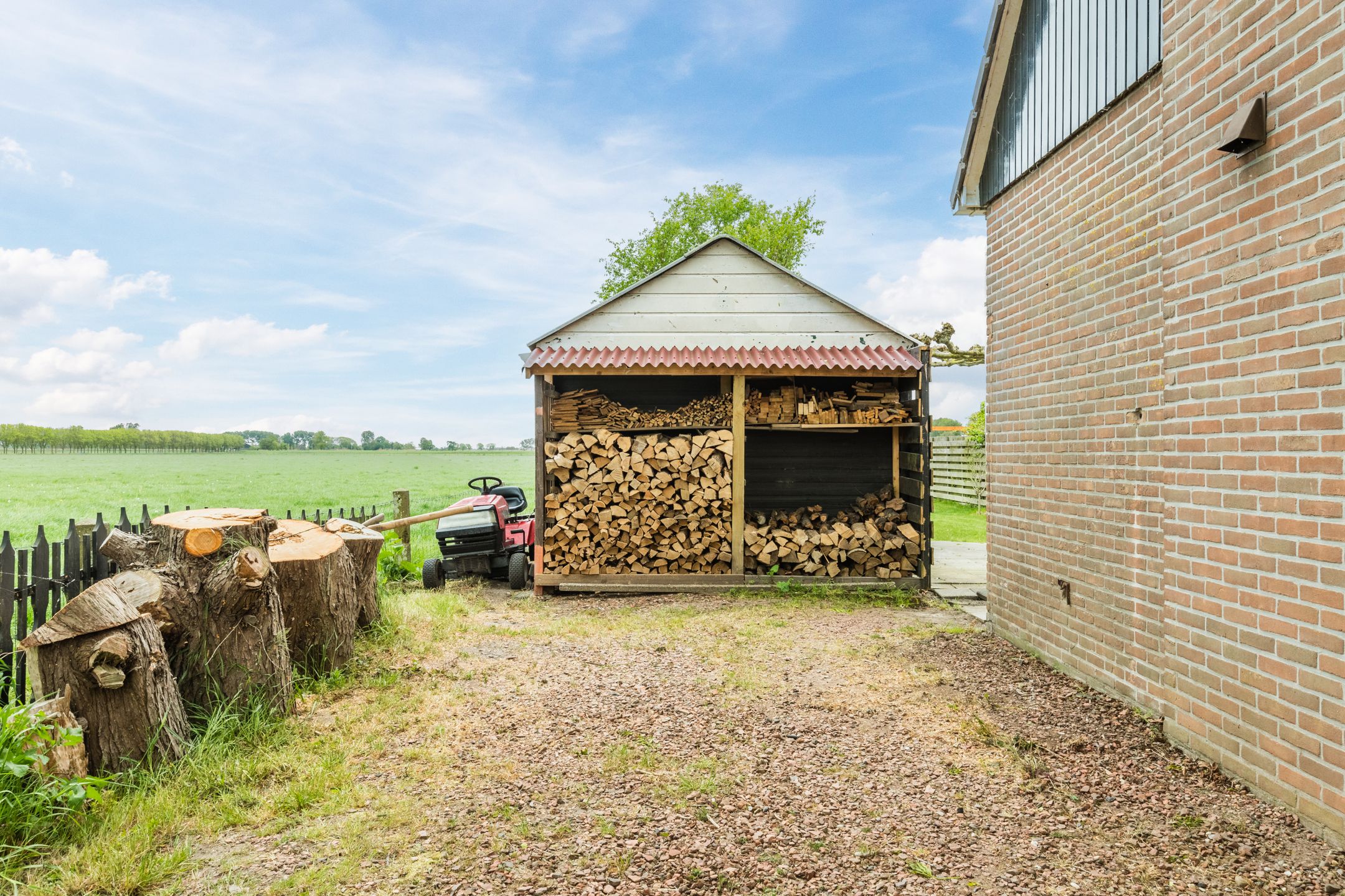 Foto 66 van Middenweg 16