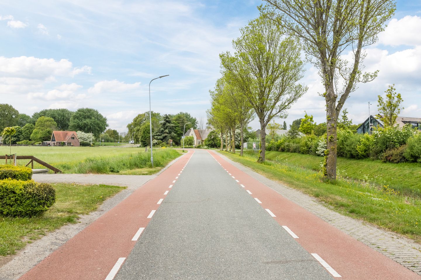 Foto 70 van Middenweg 16