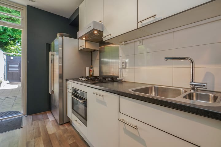 Foto 10 van Lehárstraat 56