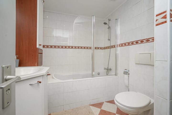 Foto 33 van Lehárstraat 56