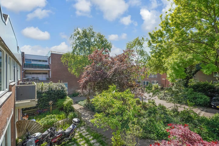 Foto 37 van Lehárstraat 56