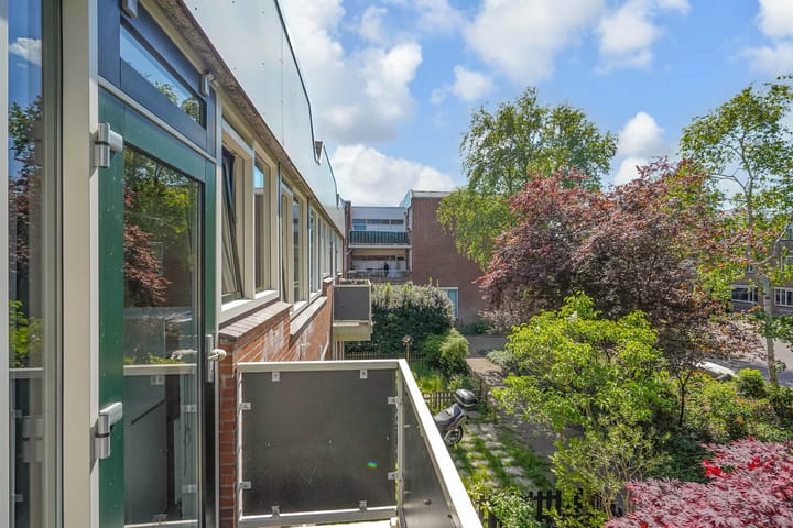 Foto 38 van Lehárstraat 56