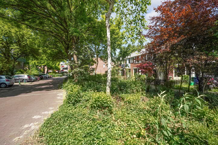 Foto 43 van Lehárstraat 56