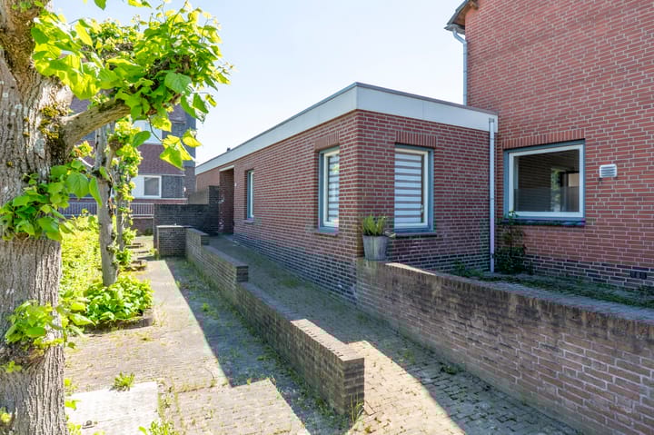 Foto 28 van Kerkstraat 18