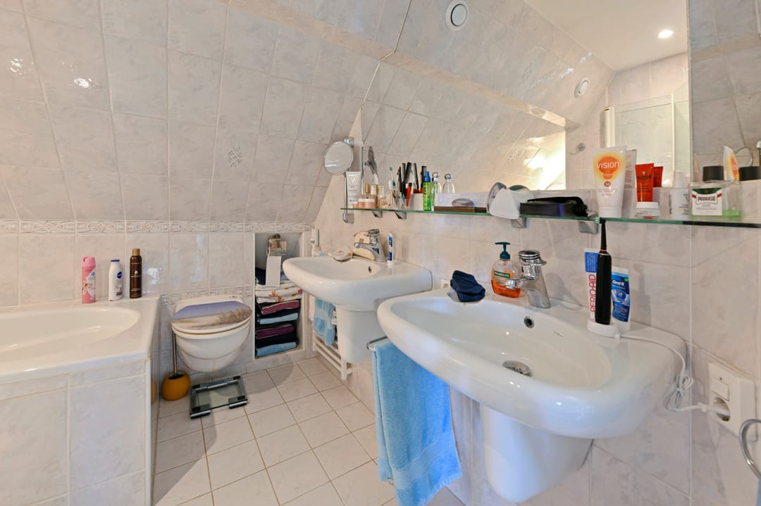 Foto 26 van Valkenaarstraat 35