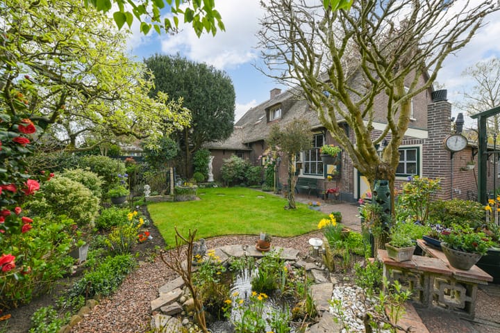 Foto 34 van Valkenaarstraat 35