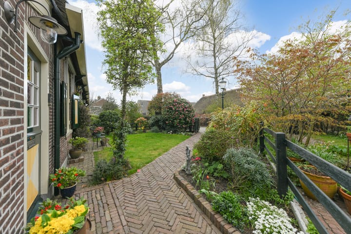 Foto 47 van Valkenaarstraat 35