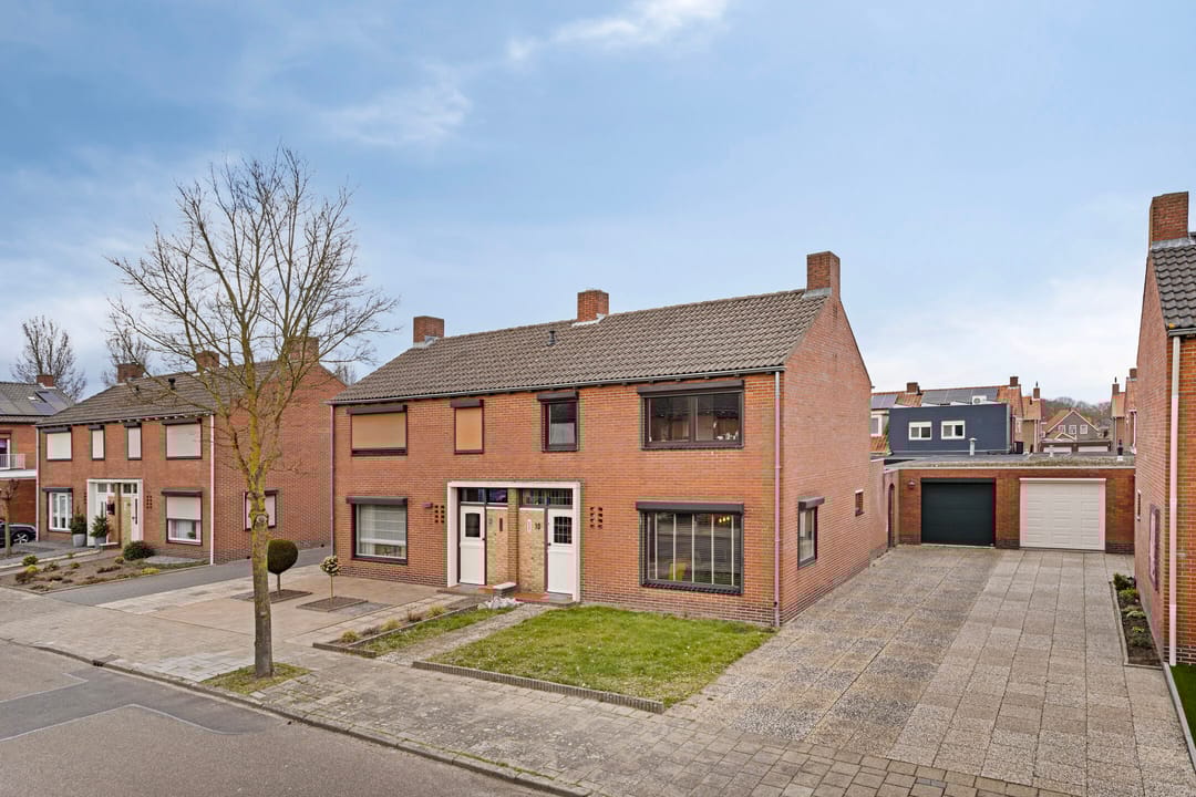 Foto 37 van Sint Odastraat 10