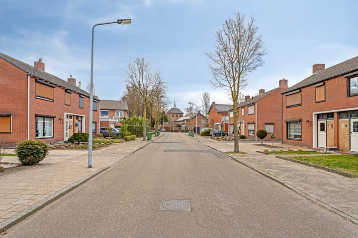 Foto 38 van Sint Odastraat 10