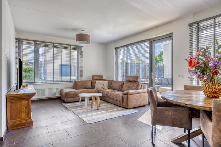 Photo 2 of Fluitenkruid 19