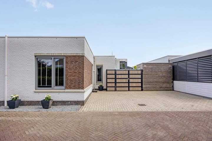 Photo 21 of Fluitenkruid 19