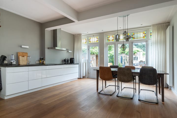 Foto 11 van Valkenierslaan 267