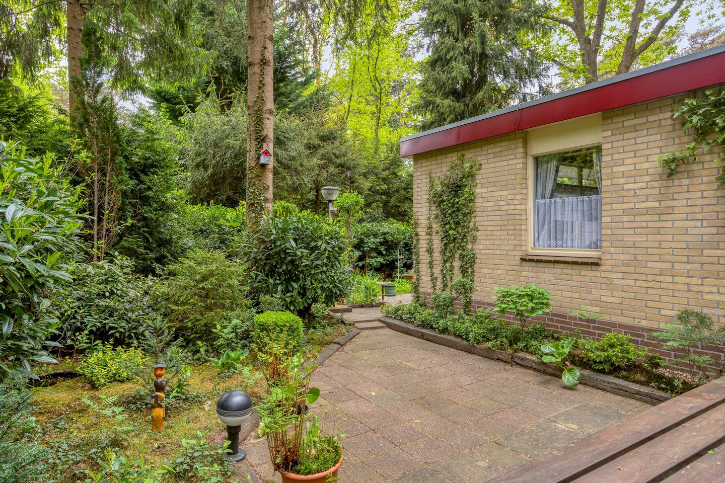 Foto 20 van Coevorderweg 17-41